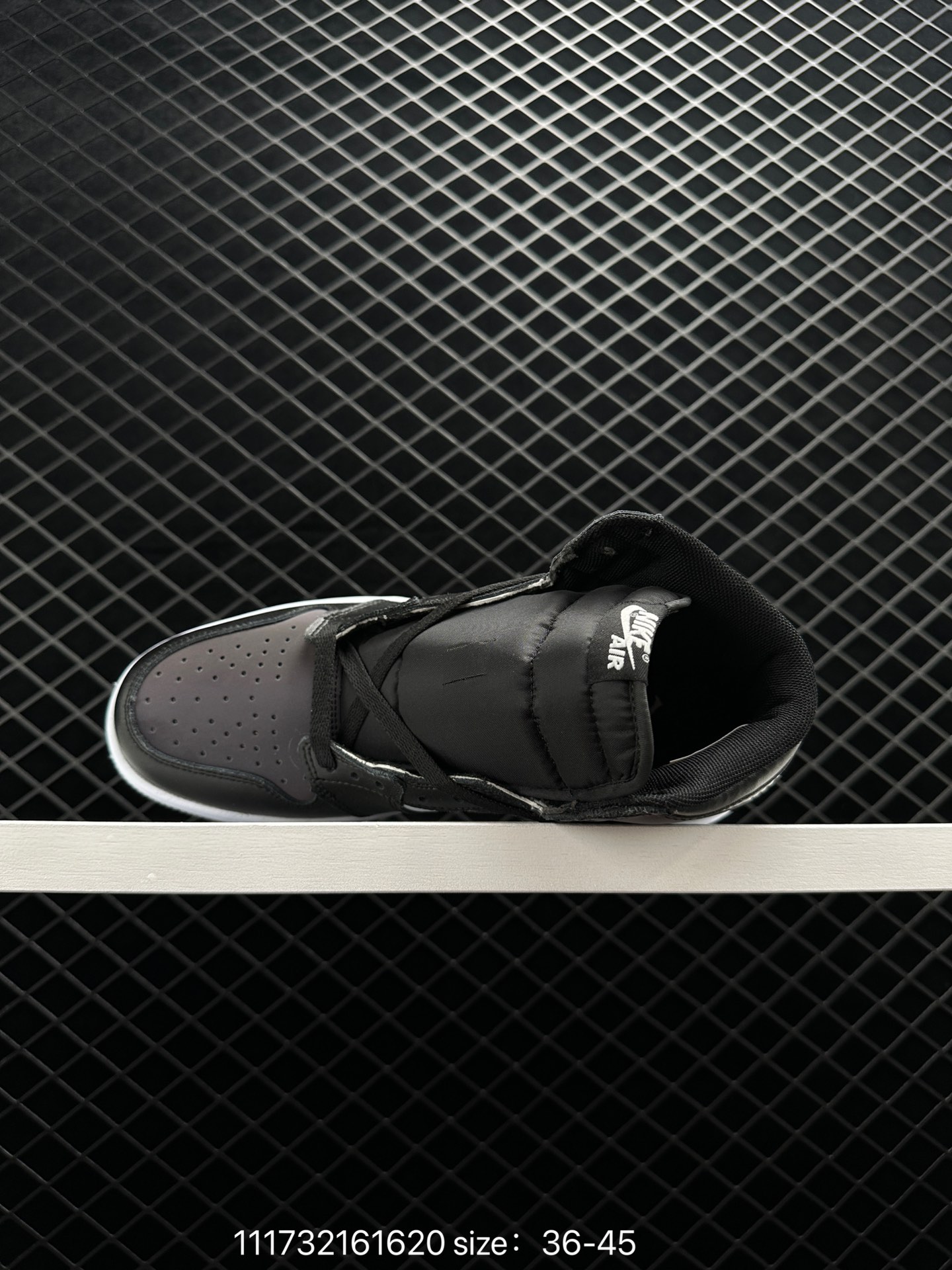 Air Jordan 1 Retro High Zoom R2T “Racer Blue”